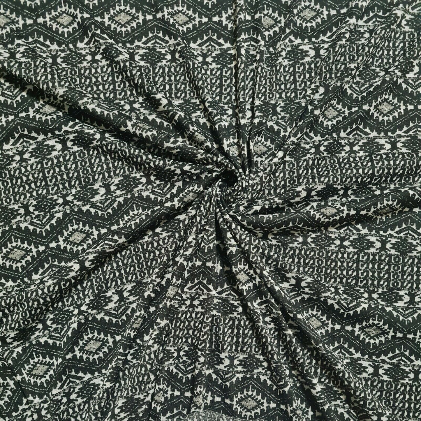 Jersey Knit Fabric Aztec And Chevron Printed 2 Way Stretch 55" Wide A1-108
