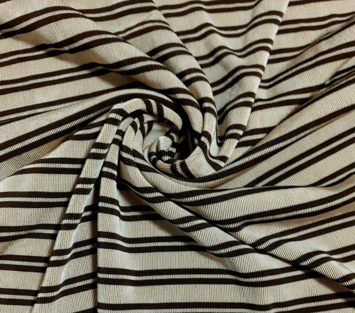 JERSEY FABRIC SHINY VISCOSE POLYESTER LYCRA SOLD BY THE METRE