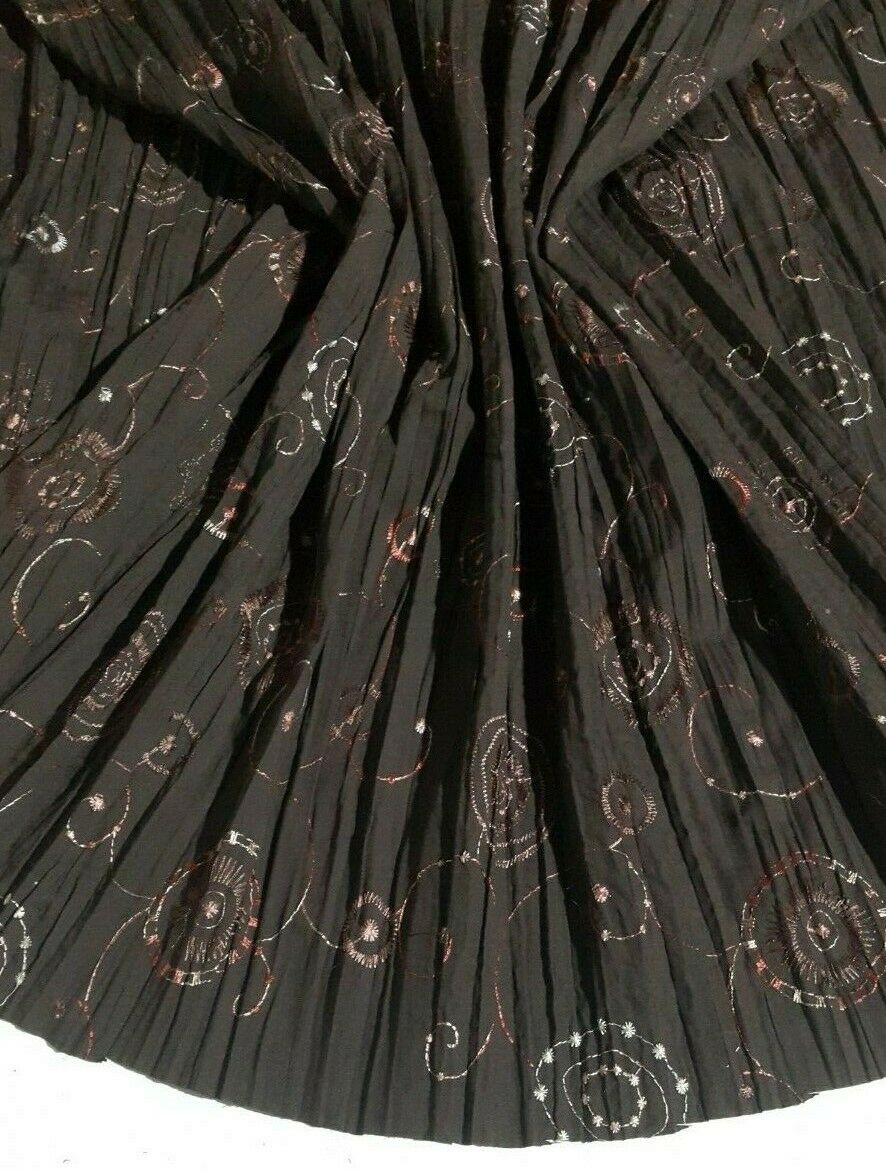 EMBROIDERED AND CRINKLED BROWN POLYCOTTON FABRIC - SOLD BY METRE B3/200