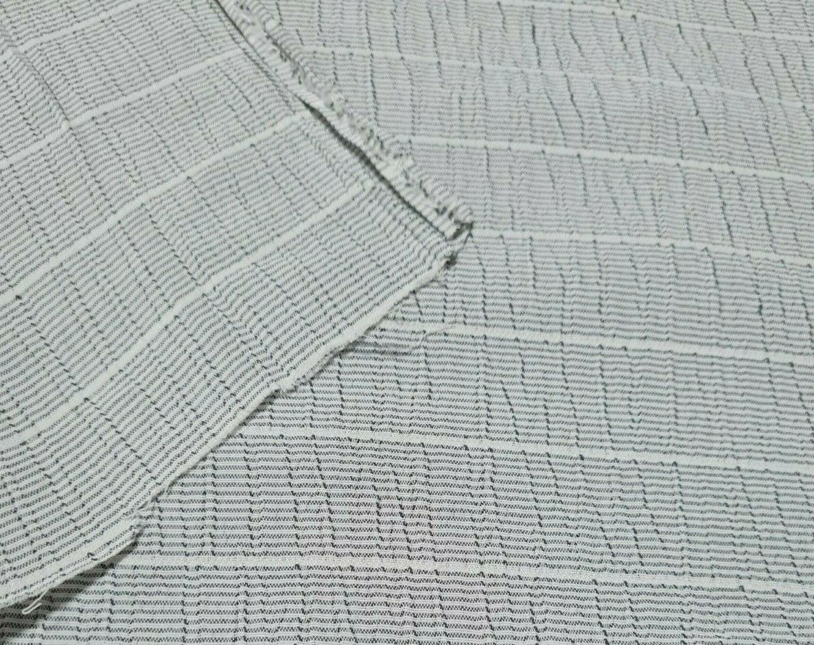 STRIPED AND CRINCKLED VISCOSE / POLYESTER FABRIC - SOLD BY THE METRE