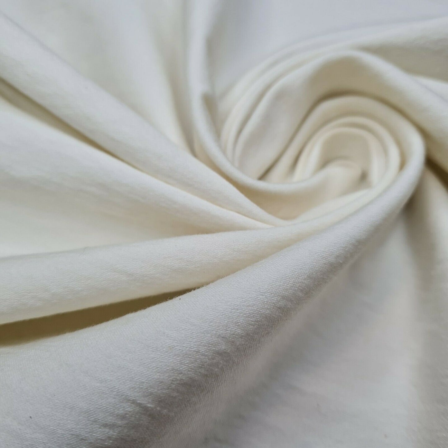 Ivory Polycotton Fabric Wavy Texture Dressmaking 2 Way Stretch 45" Wide