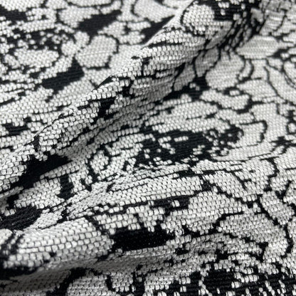 Lightweight Chenille Fabric Black And White Floral Upholstery Curtains Cushions