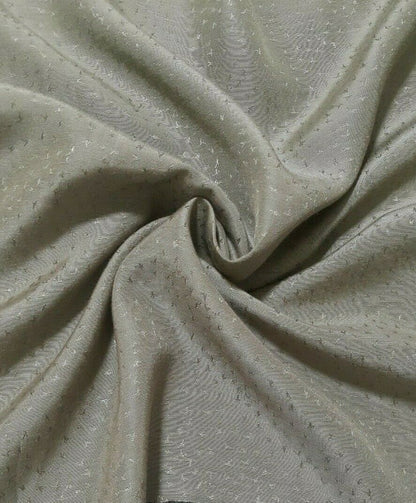 SMALLSHINY FIGURED THIN VISCOSE/POLYESTER FABRIC - SOLD BY THE METRE