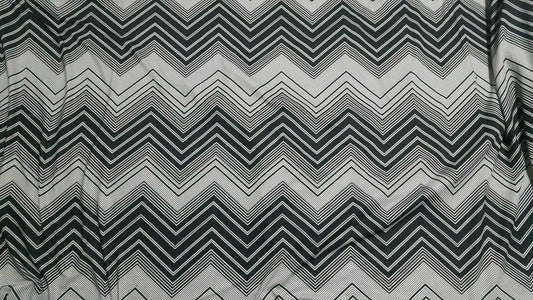 ZIG ZAG PRINTED STRETCH JERSEY LYCRA FABRIC-SOLD BY THE METER